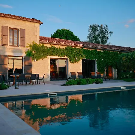 Le Clos De Bacchus Bed and breakfast Julienne