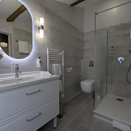 Le Clos De Bacchus Bed and breakfast *